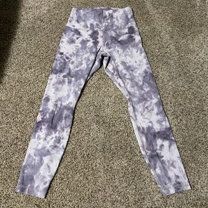 Lululemon Align Leggings 25in - size 6